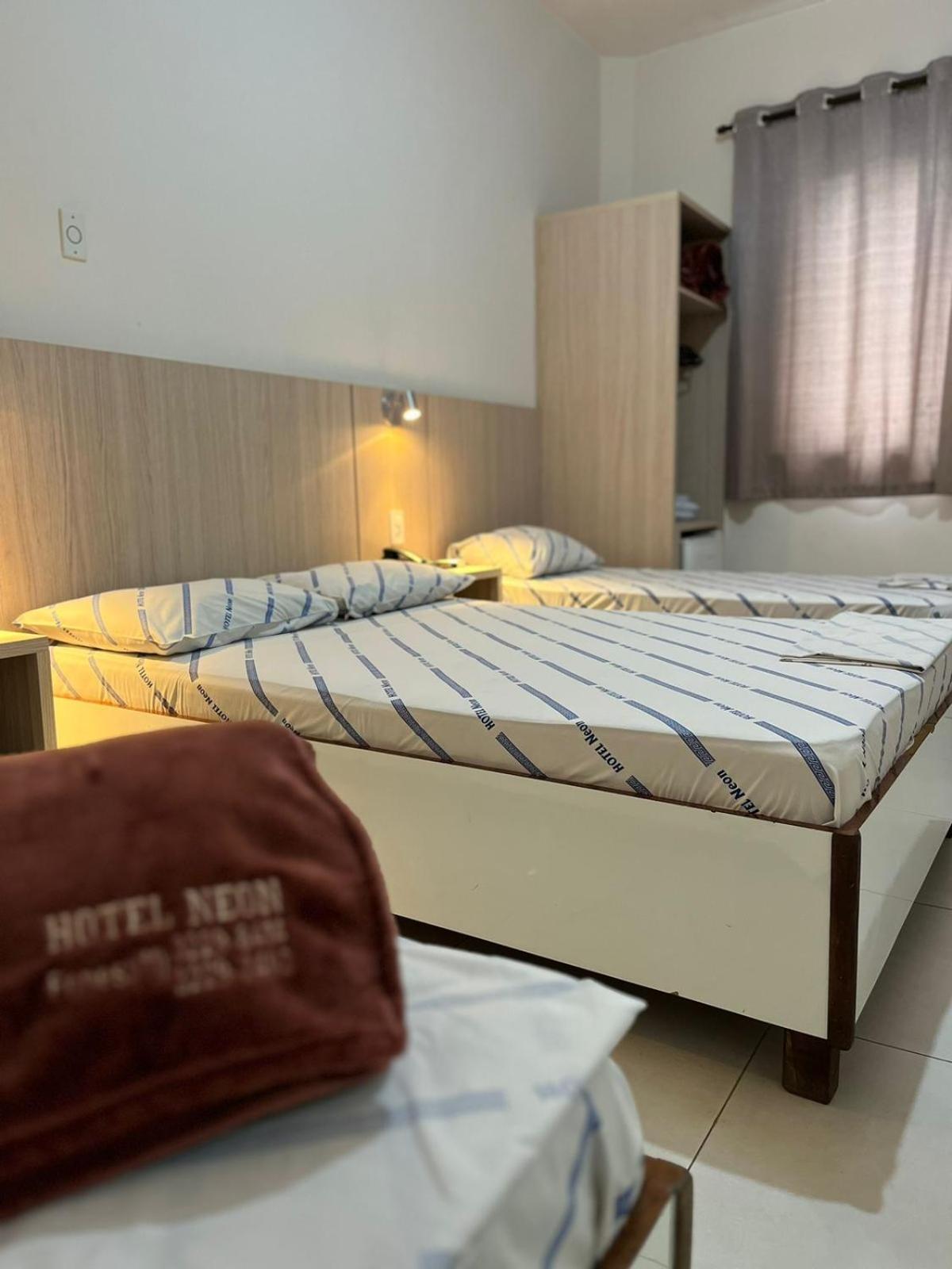 Hotel Neon - Proximo A 25 De Marco, Bom Retiro E Bras, A 2Min Do Mirante Sampa Sky E Pista De Skate Anhangabau São Paulo Ngoại thất bức ảnh