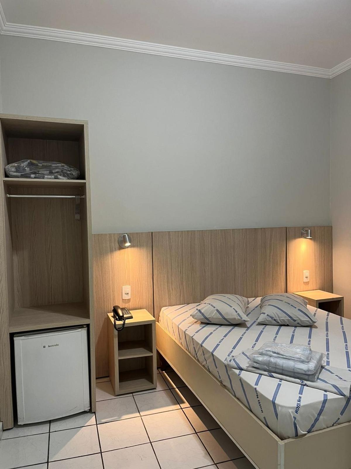 Hotel Neon - Proximo A 25 De Marco, Bom Retiro E Bras, A 2Min Do Mirante Sampa Sky E Pista De Skate Anhangabau São Paulo Ngoại thất bức ảnh