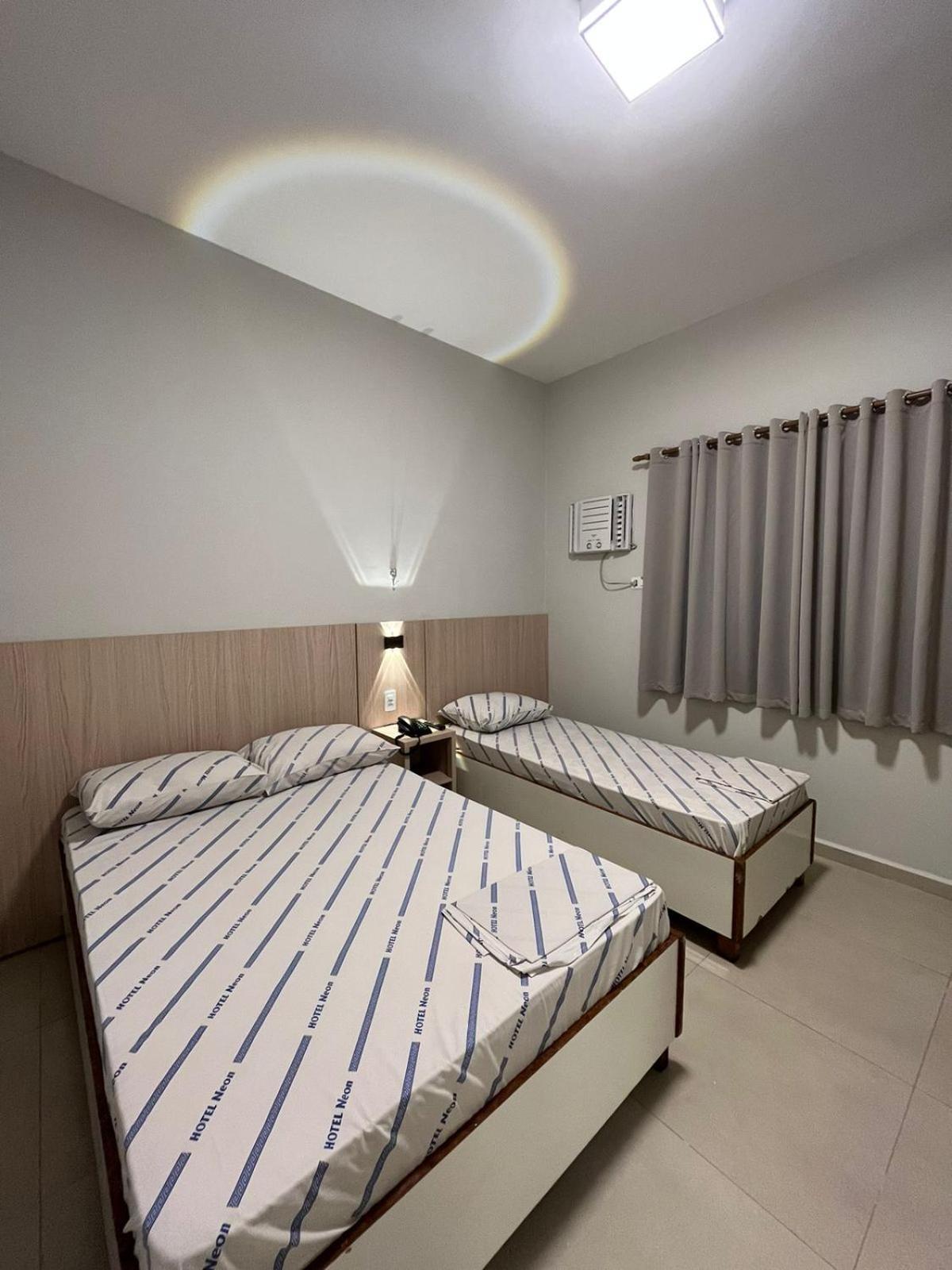 Hotel Neon - Proximo A 25 De Marco, Bom Retiro E Bras, A 2Min Do Mirante Sampa Sky E Pista De Skate Anhangabau São Paulo Ngoại thất bức ảnh