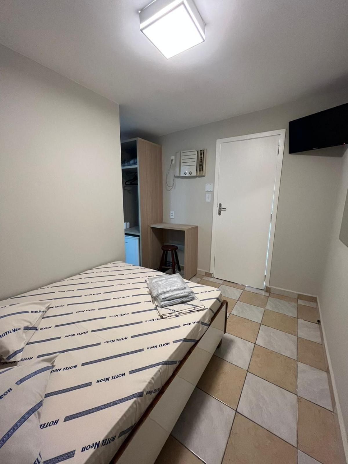 Hotel Neon - Proximo A 25 De Marco, Bom Retiro E Bras, A 2Min Do Mirante Sampa Sky E Pista De Skate Anhangabau São Paulo Ngoại thất bức ảnh
