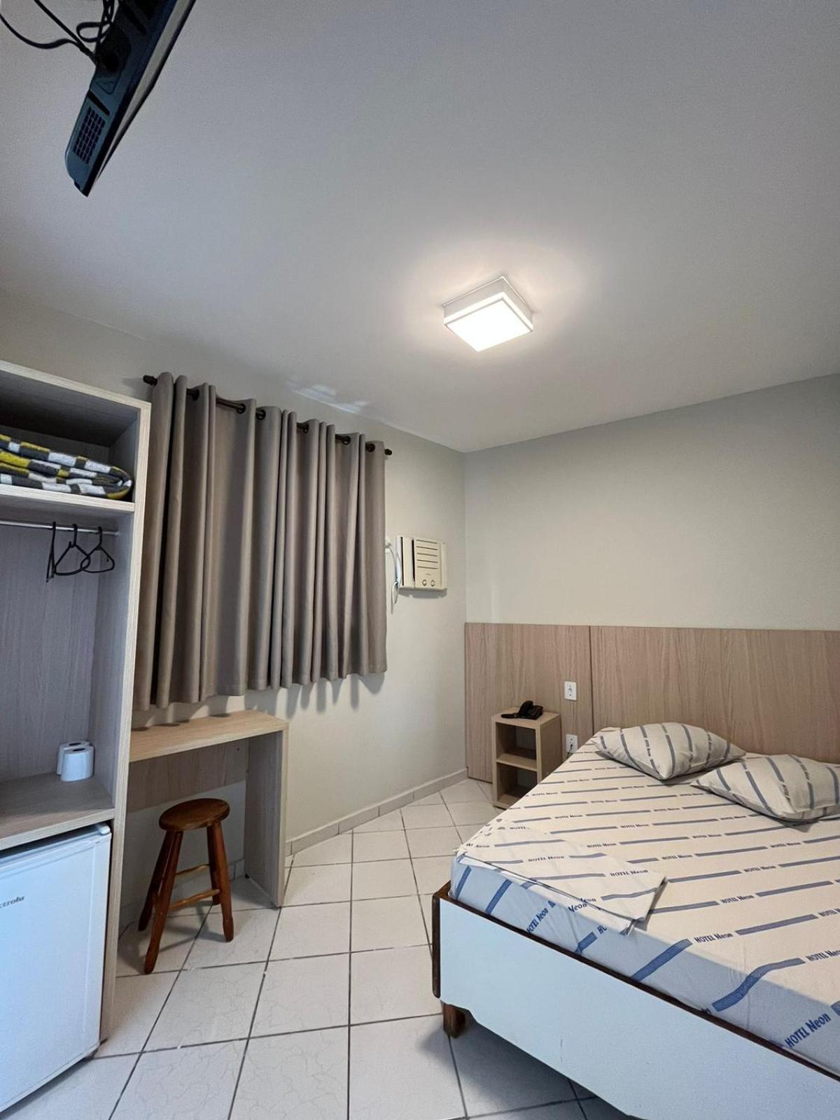 Hotel Neon - Proximo A 25 De Marco, Bom Retiro E Bras, A 2Min Do Mirante Sampa Sky E Pista De Skate Anhangabau São Paulo Ngoại thất bức ảnh