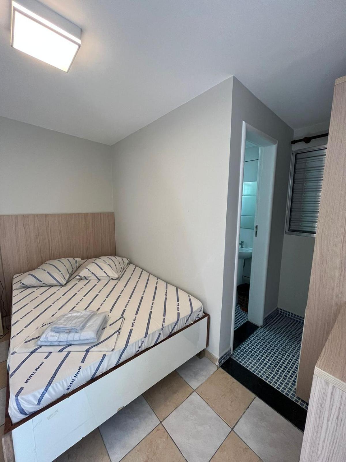 Hotel Neon - Proximo A 25 De Marco, Bom Retiro E Bras, A 2Min Do Mirante Sampa Sky E Pista De Skate Anhangabau São Paulo Ngoại thất bức ảnh