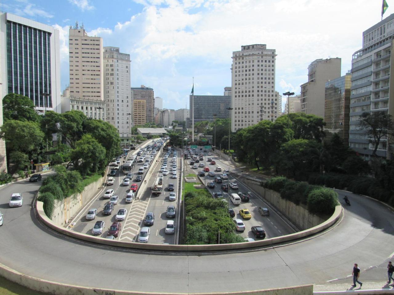 Hotel Neon - Proximo A 25 De Marco, Bom Retiro E Bras, A 2Min Do Mirante Sampa Sky E Pista De Skate Anhangabau São Paulo Ngoại thất bức ảnh